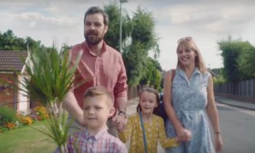 Adbreakanthems Holiday Inn Express – Slough tv advert ad music