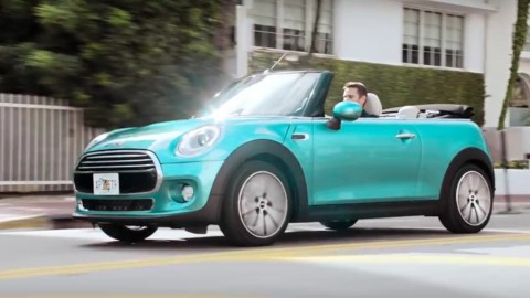 Adbreakanthems Mini Convertible – Stay Open tv advert ad music